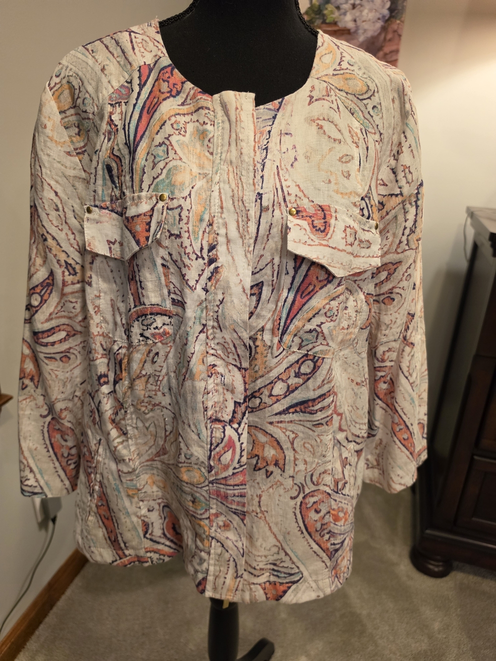 CHICO'S Lightweight Paisley Print 100% LINEN zip Front Jacket in Cream and Coral